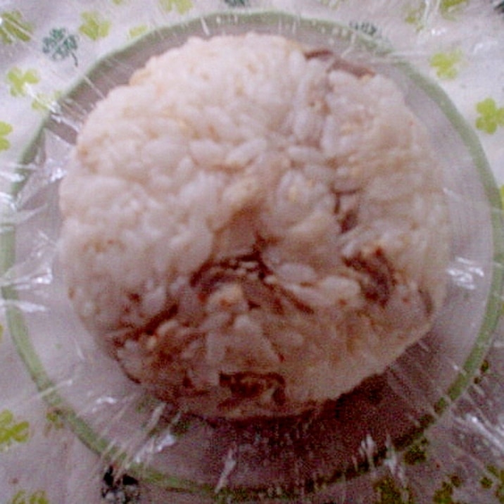 ホッケ 一味マヨ胡麻のおつまみ味おにぎりさん レシピ 作り方 By デブネコたん W ノ 楽天レシピ ホッケ 一味マヨ胡麻のおつまみ味おにぎりさん レシピ 作り方 By デブネコたん W ノ 楽天レシピ
